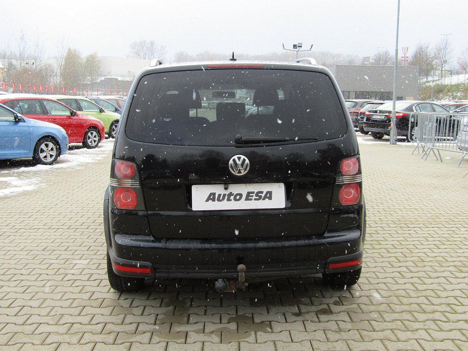 Volkswagen Touran 1.4 TSi CROSS