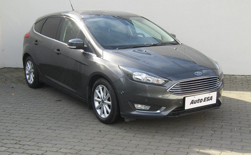 Ford Focus 1.0EB Titanium