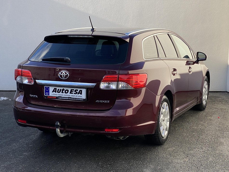 Toyota Avensis 1.8 i 