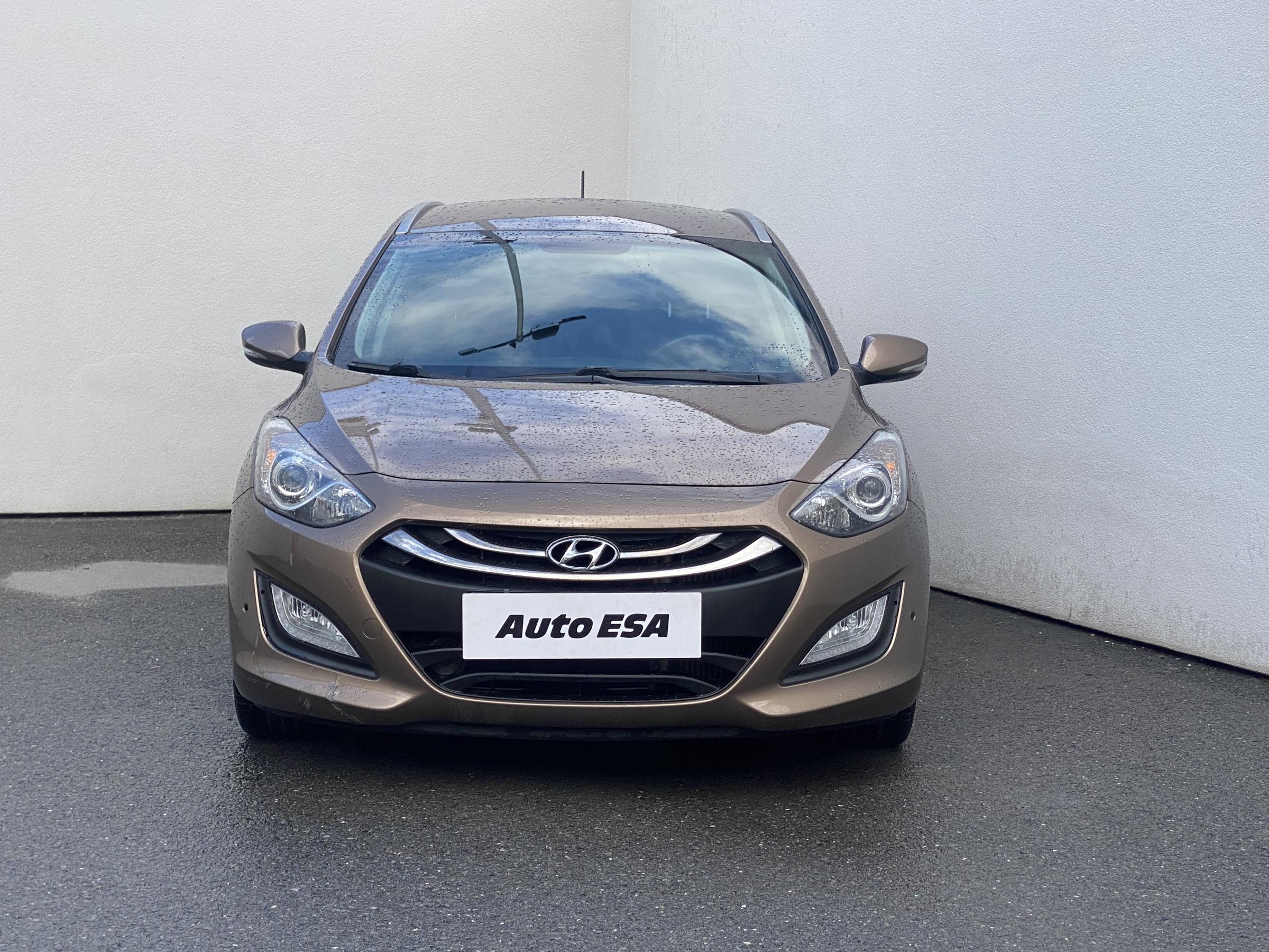 Hyundai i30, 2012 - pohled č. 2