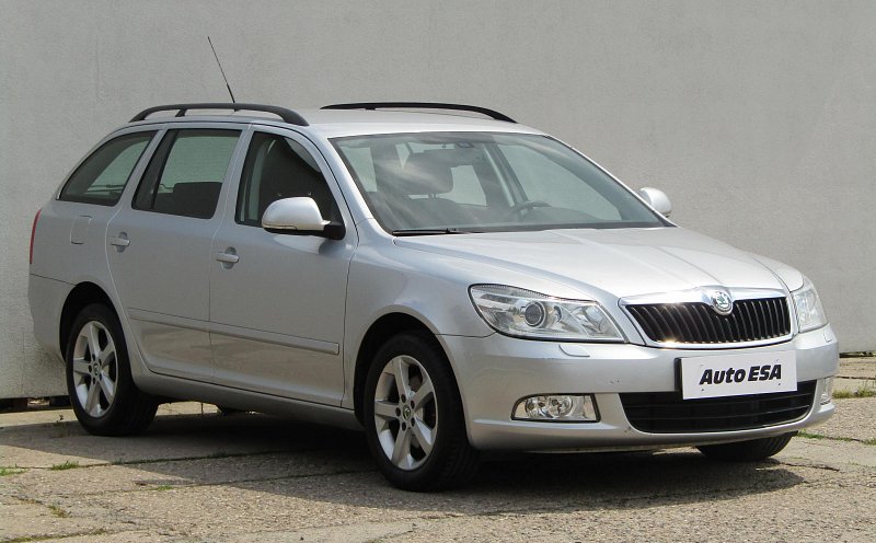 Škoda Octavia II 2.0TDi Ambition