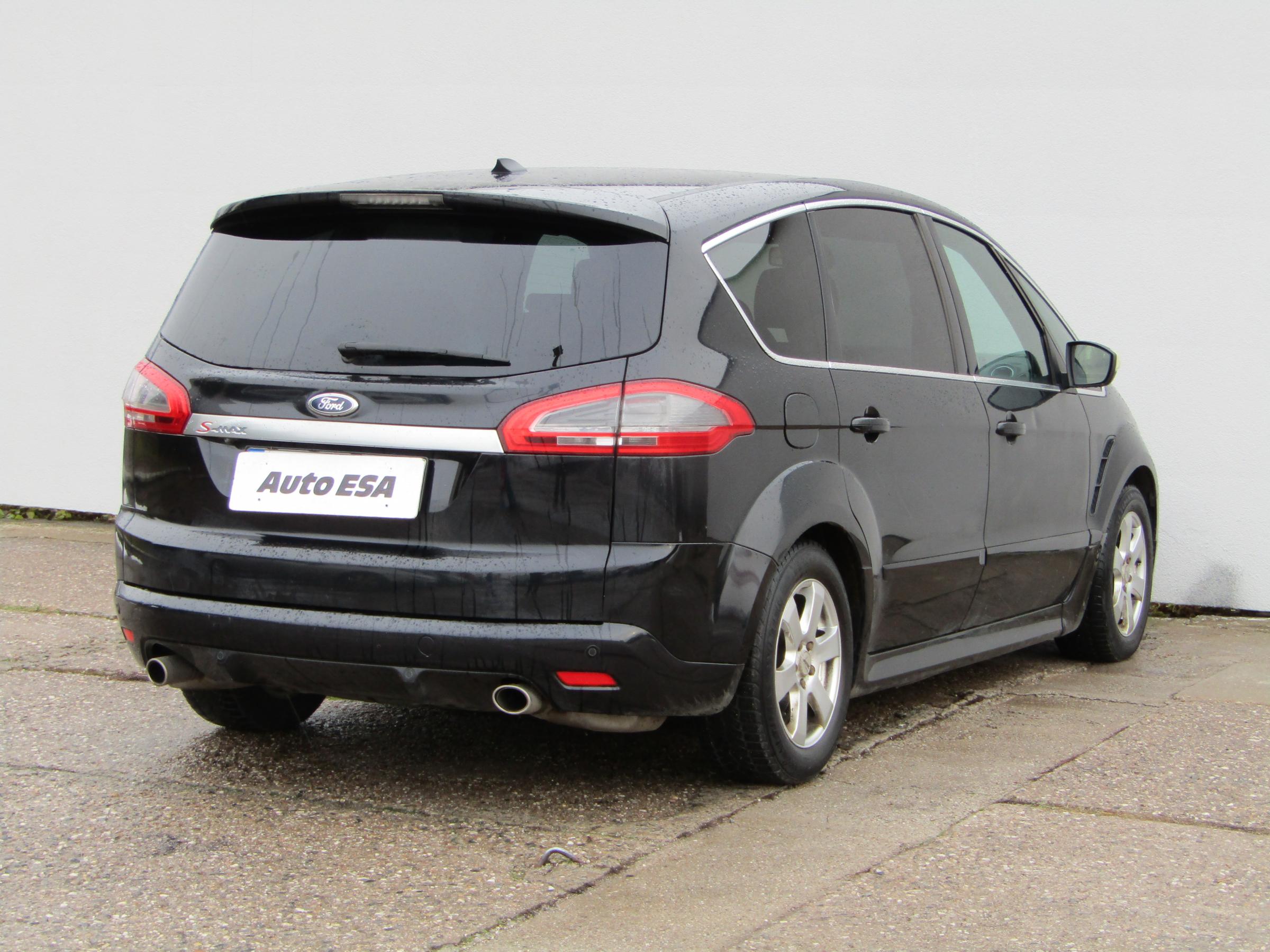 Ford S-MAX, 2012 - pohled č. 6