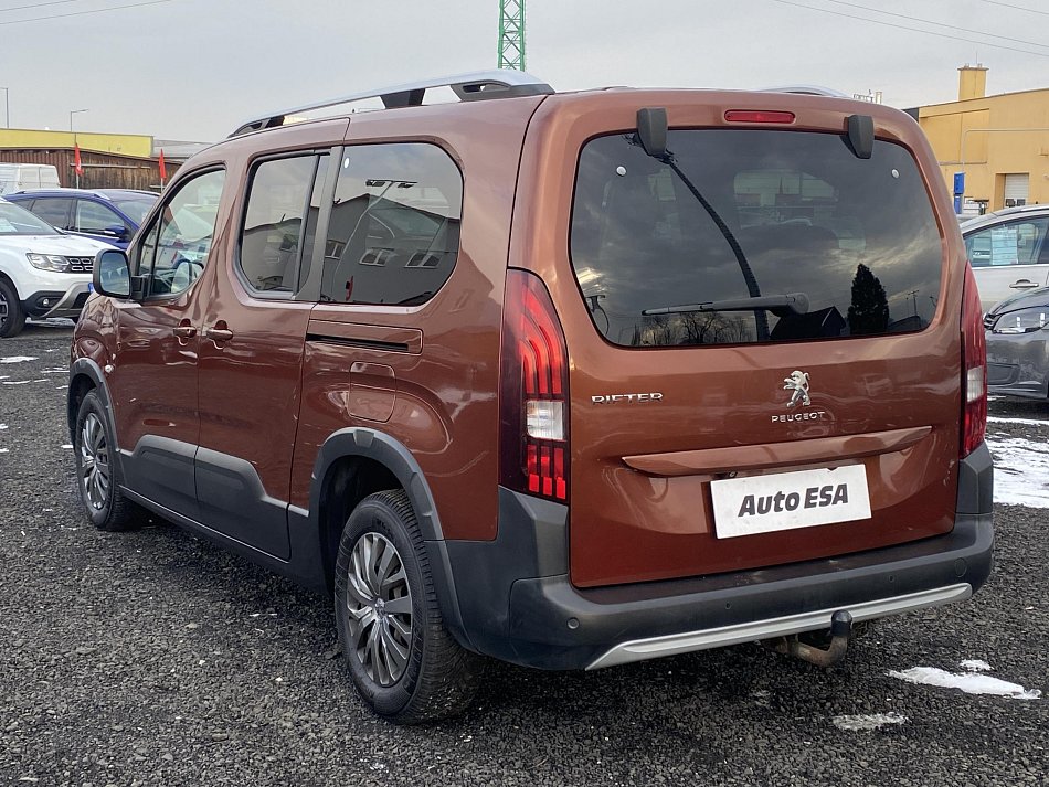 Peugeot Rifter 1.5HDi Allure MAXi 7míst