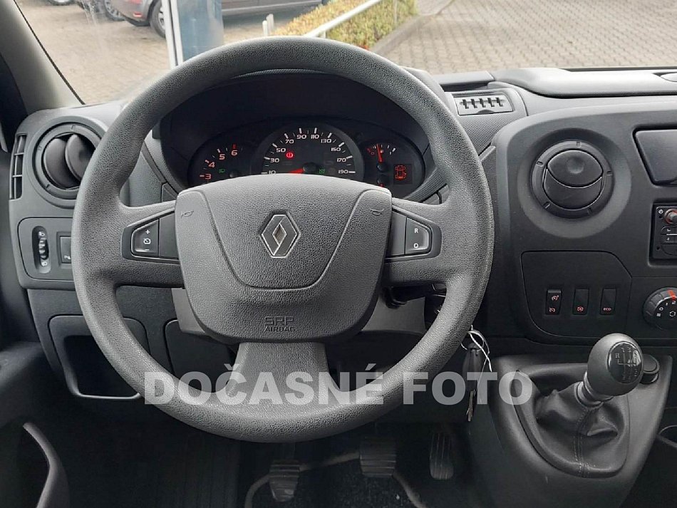 Renault Master 2.3dCi  L3 7míst