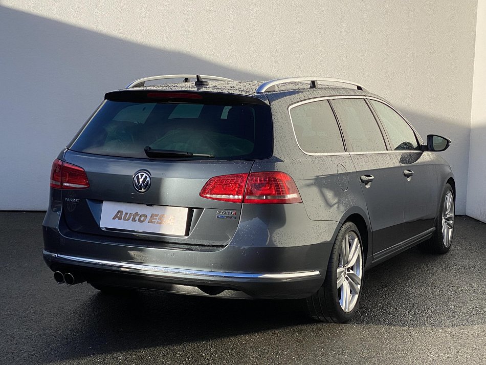 Volkswagen Passat 2.0 TDi Highline