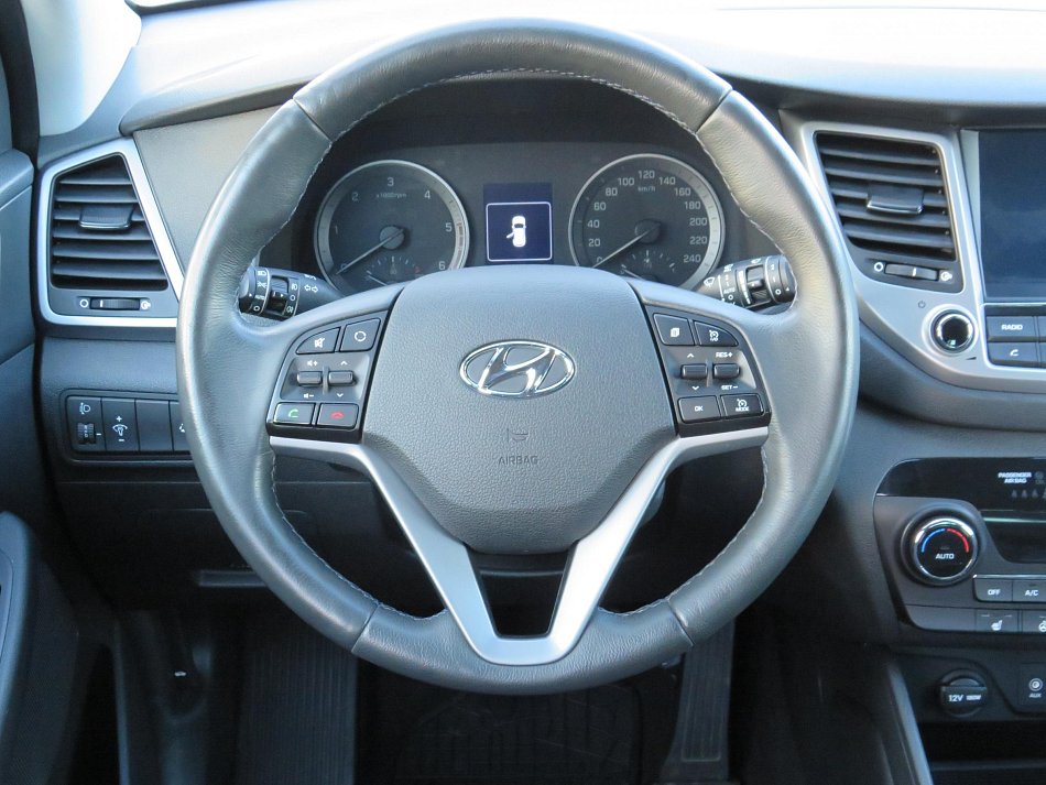 Hyundai Tucson 1.7 CRDi 