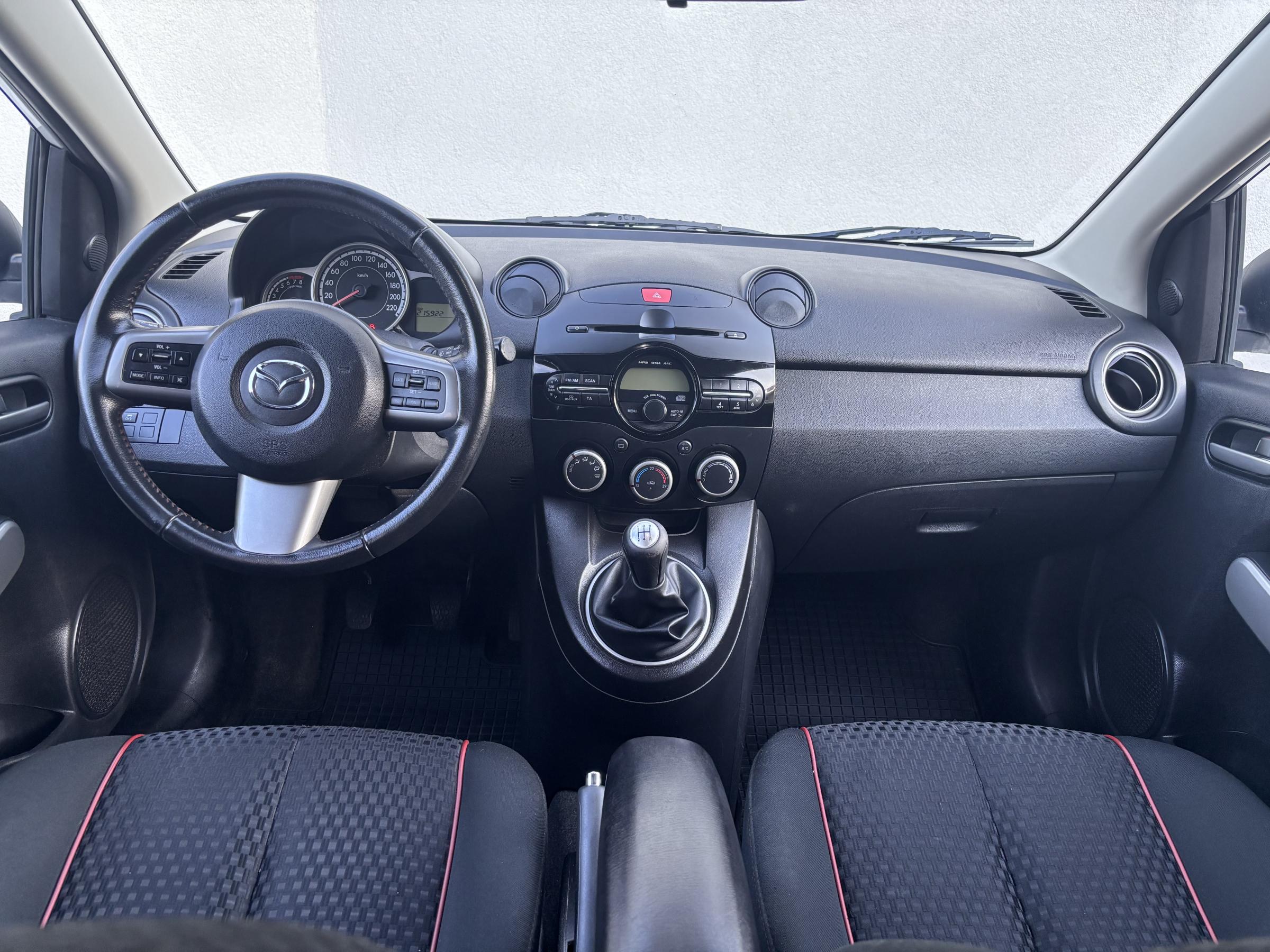 Mazda 2, 2014 - pohled č. 9