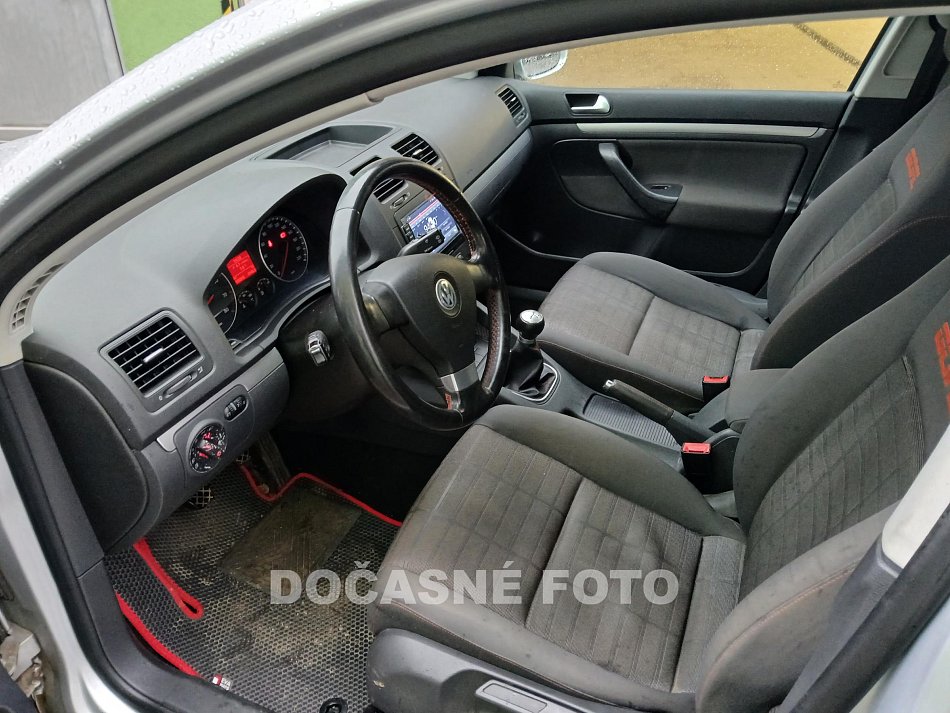 Volkswagen Golf 1.4i 16V 