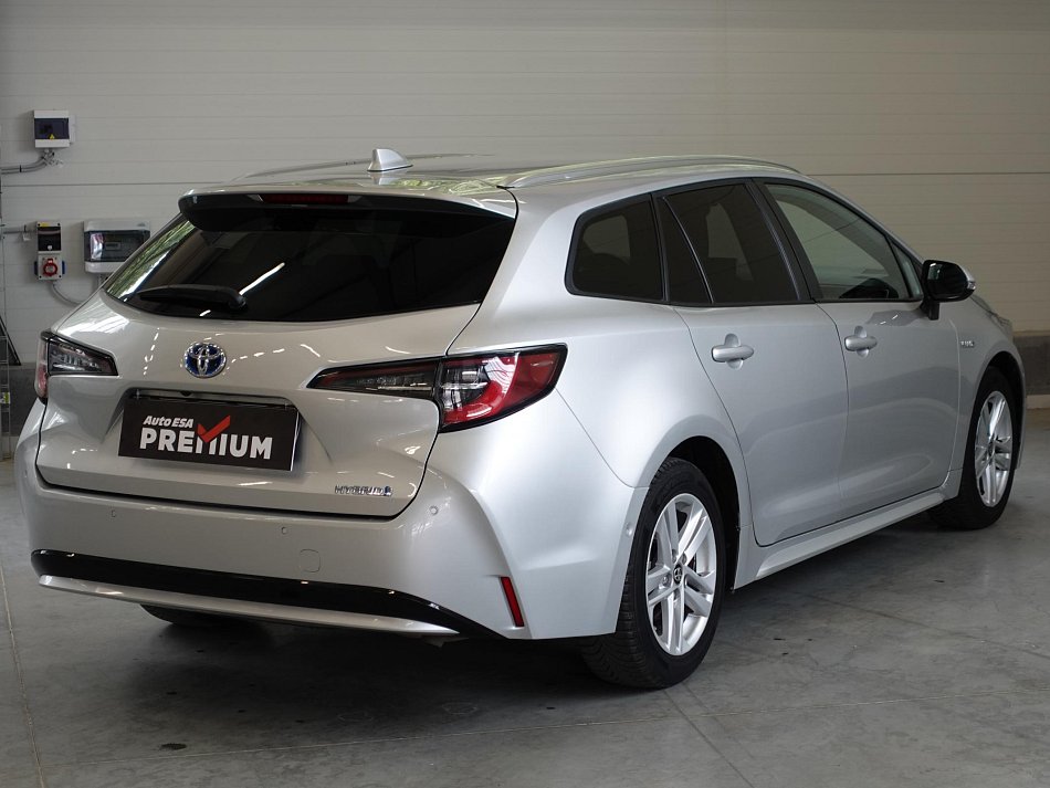 Toyota Corolla 1.8 HSD Active