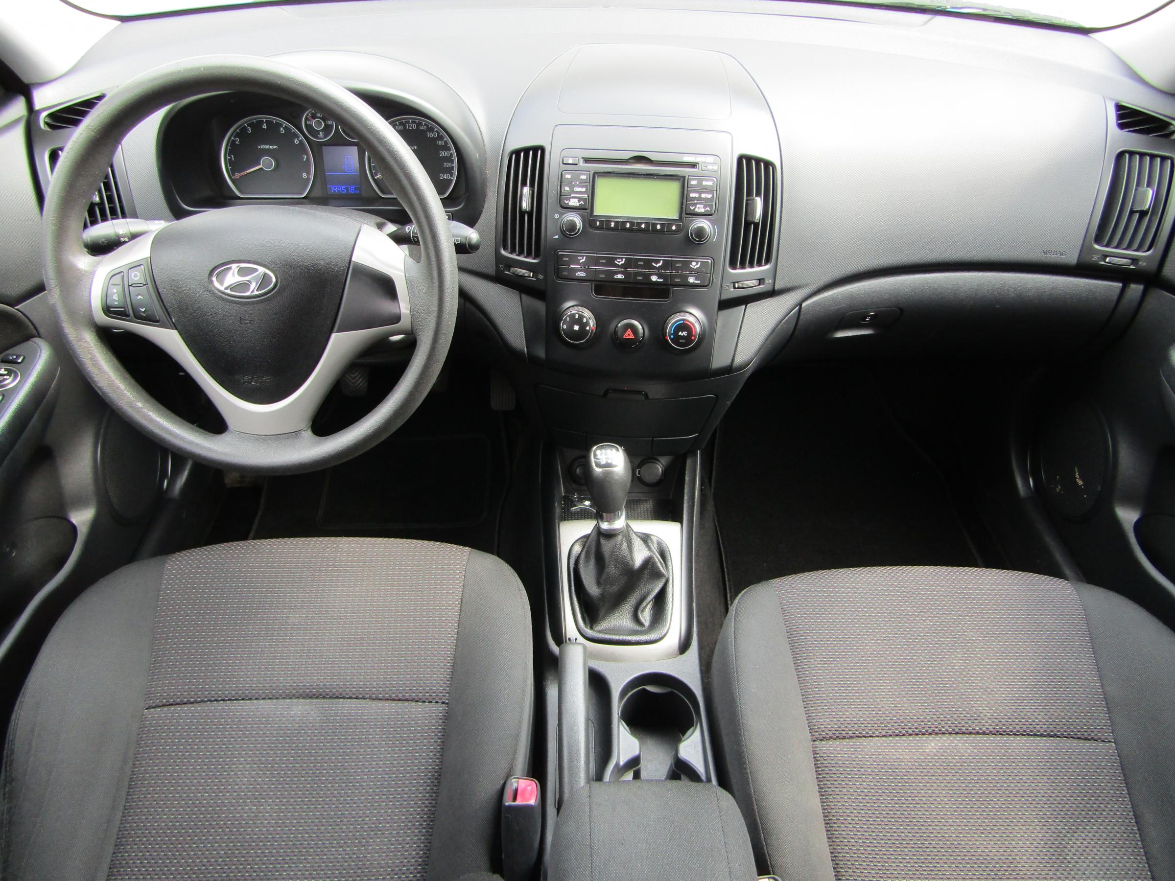 Hyundai i30, 2010 - pohled č. 11
