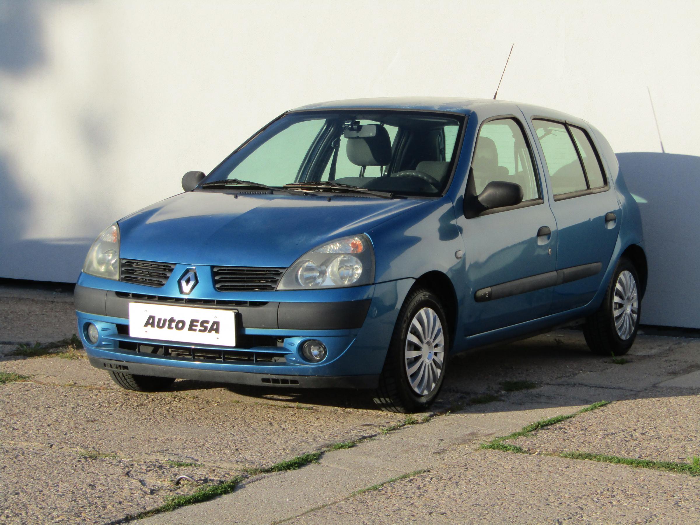 Renault Clio, 2004 - pohled č. 3