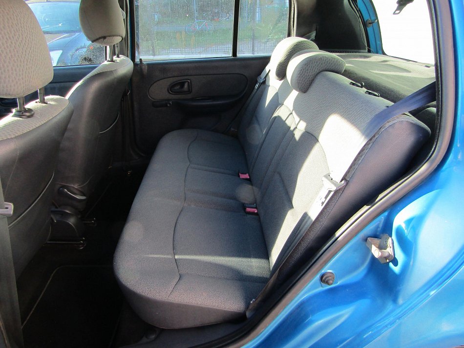 Renault Clio 1.2i 