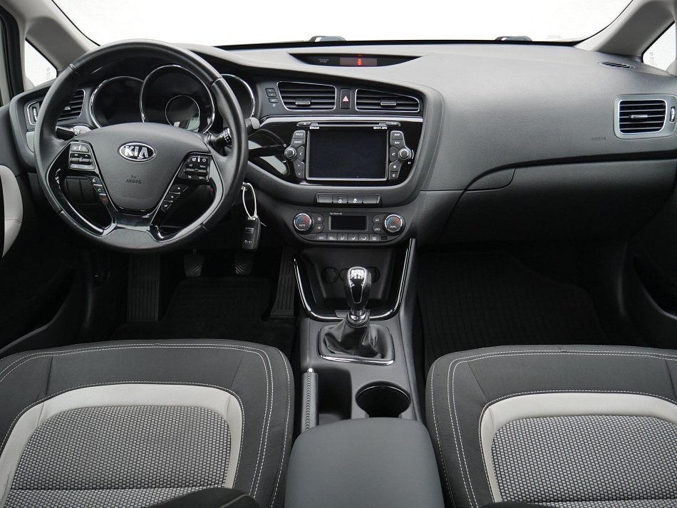 Kia Ceed 1.6 GDi 