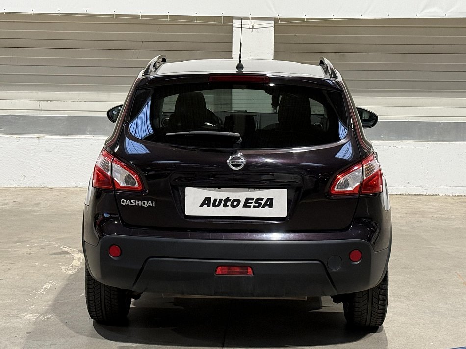 Nissan Qashqai 1.6i 