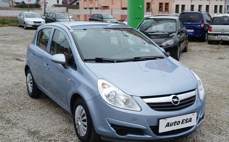 Opel Corsa 1.0i 