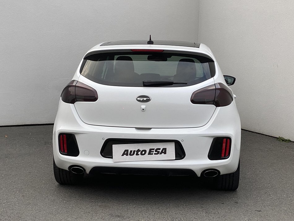 Kia Ceed 1.6 T-GDi GT