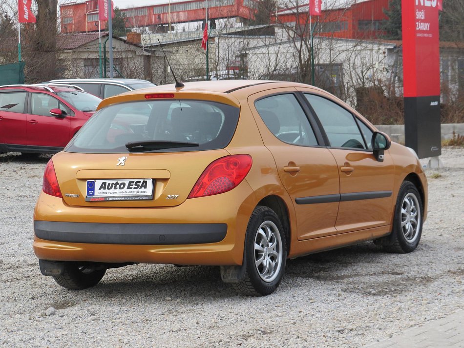 Peugeot 207 1.4 HDi 