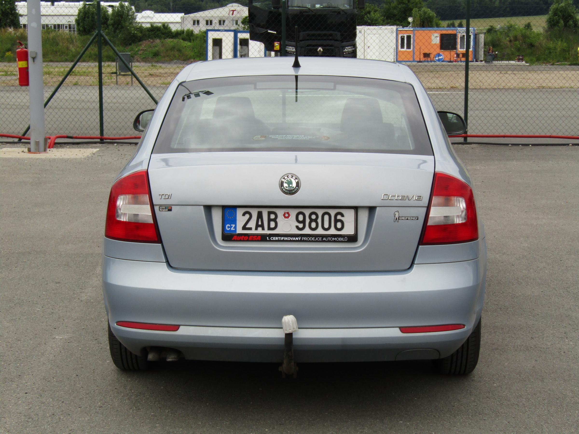 Škoda Octavia II, 2011 - pohled č. 5