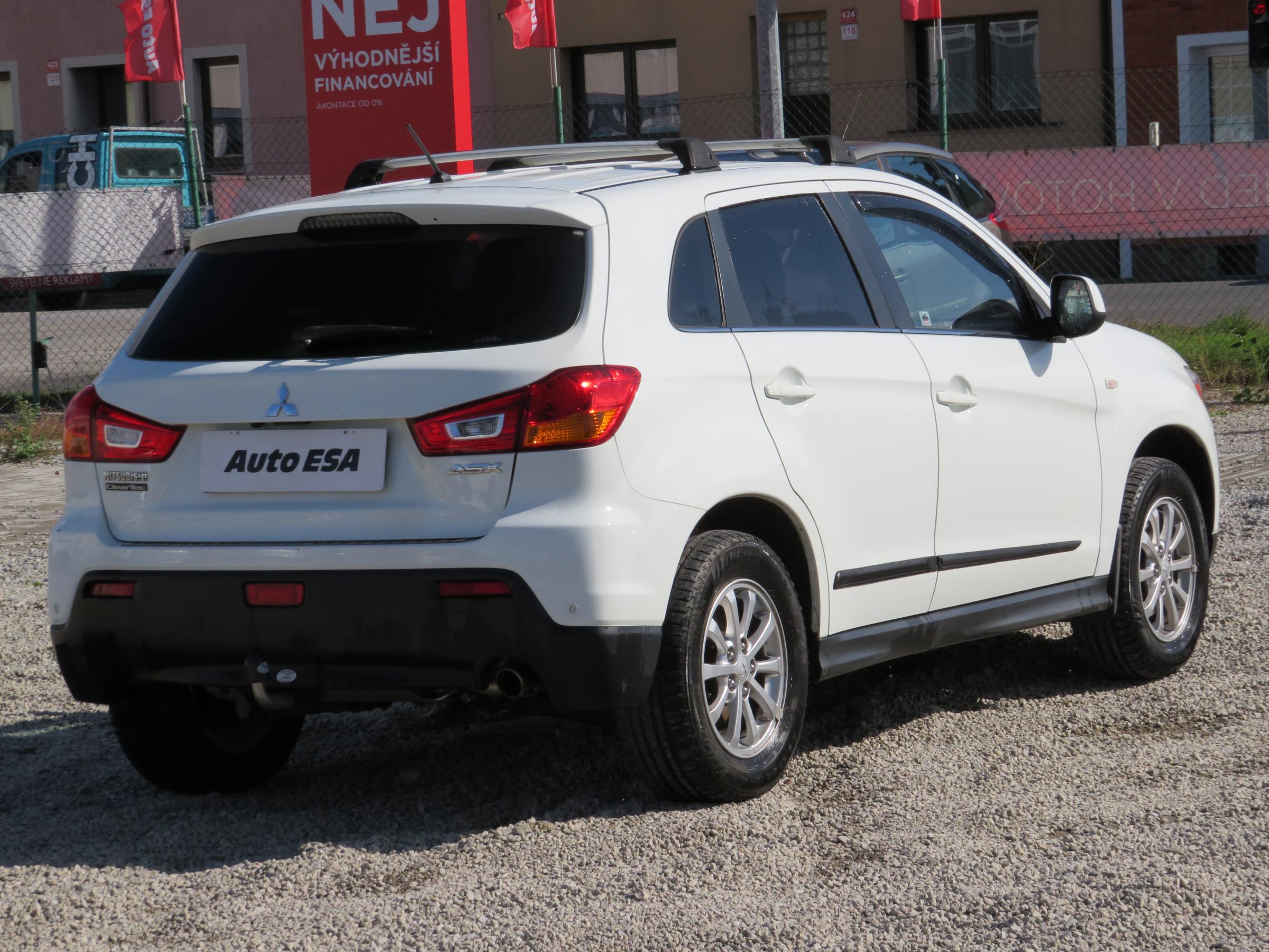 Mitsubishi ASX, 2012 - pohled č. 4