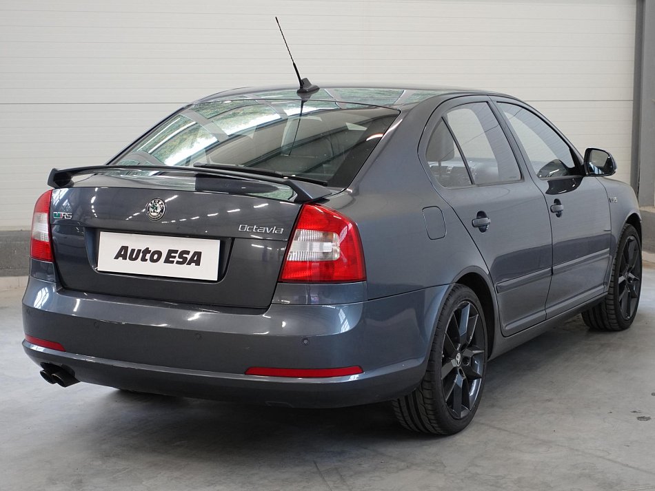 Škoda Octavia II 2.0 TFSi RS