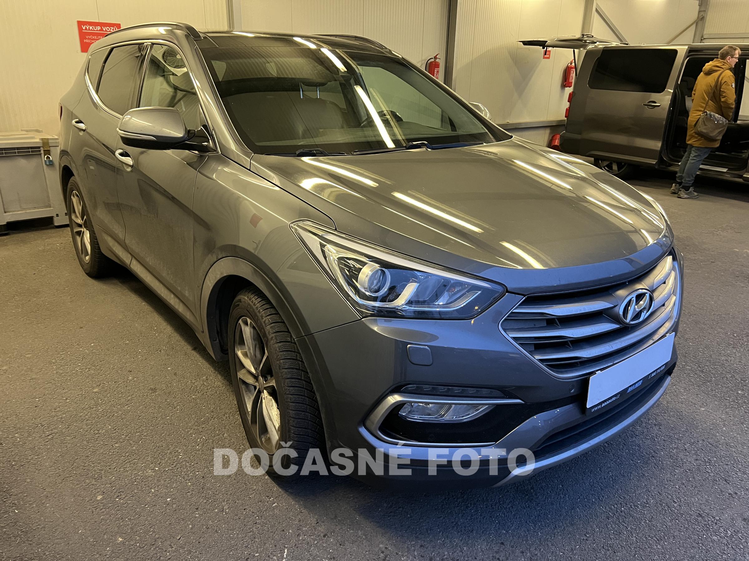 Hyundai Santa Fe, 2016