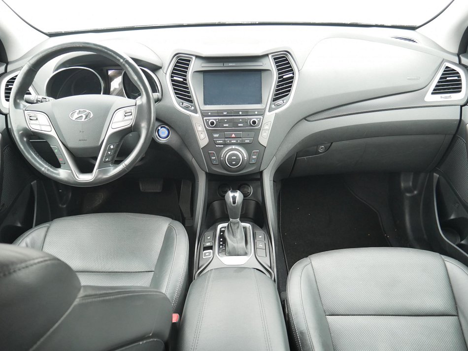 Hyundai Santa Fe 2.2CRDi 