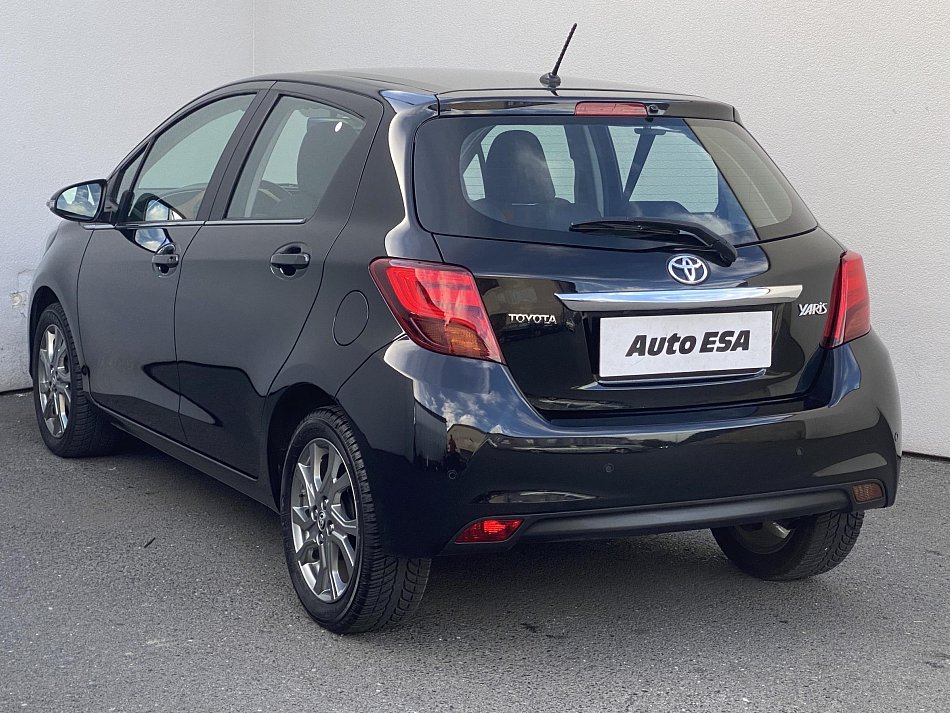 Toyota Yaris 1.3 i 