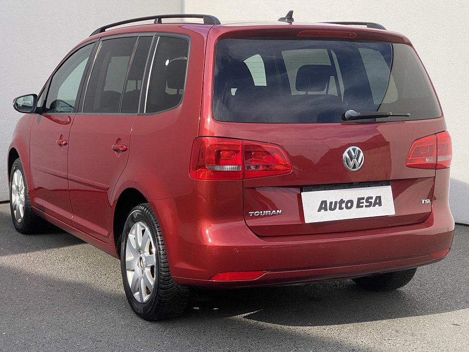 Volkswagen Touran 1.4 TSi Comfortline 7míst