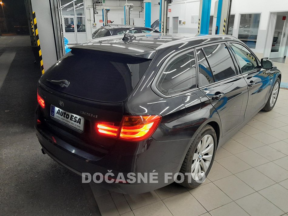 BMW Řada 3 2.0d  xDrive320d