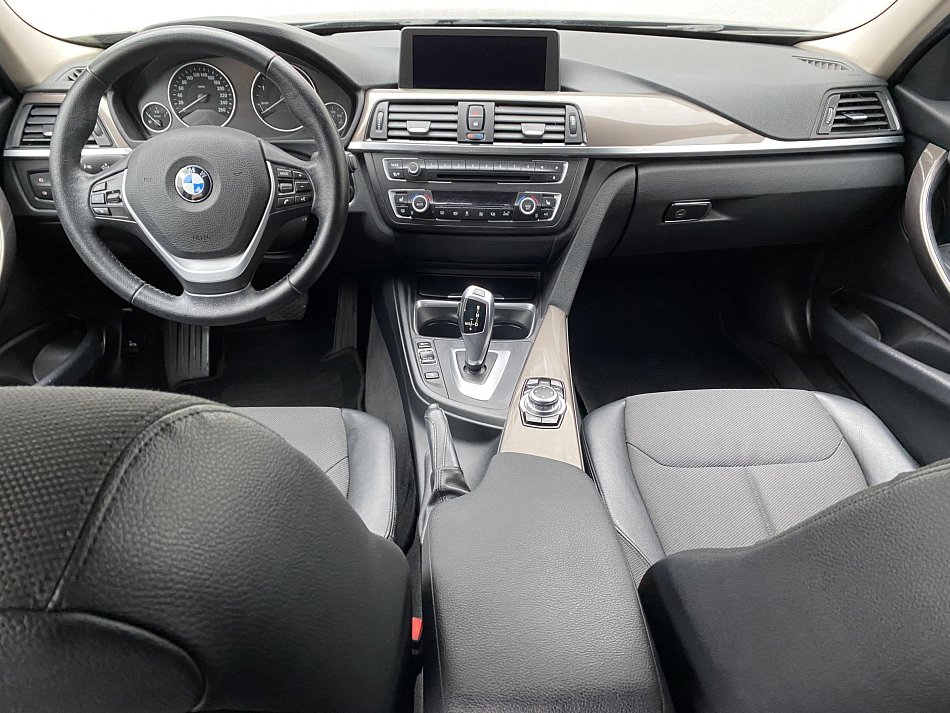 BMW Řada 3 2.0d  xDrive320d