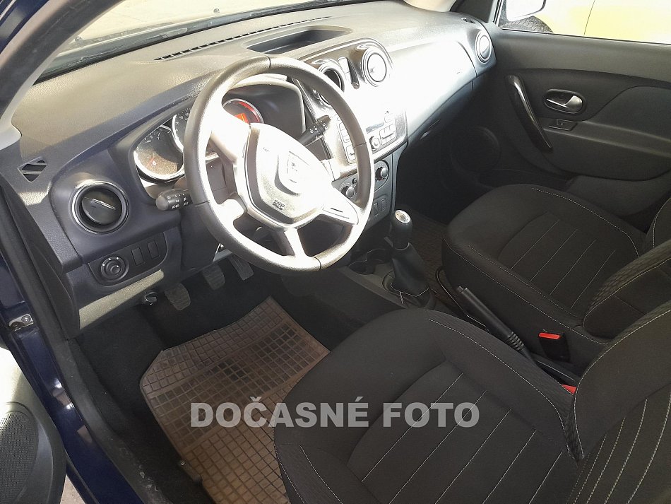 Dacia Sandero 1.0i 