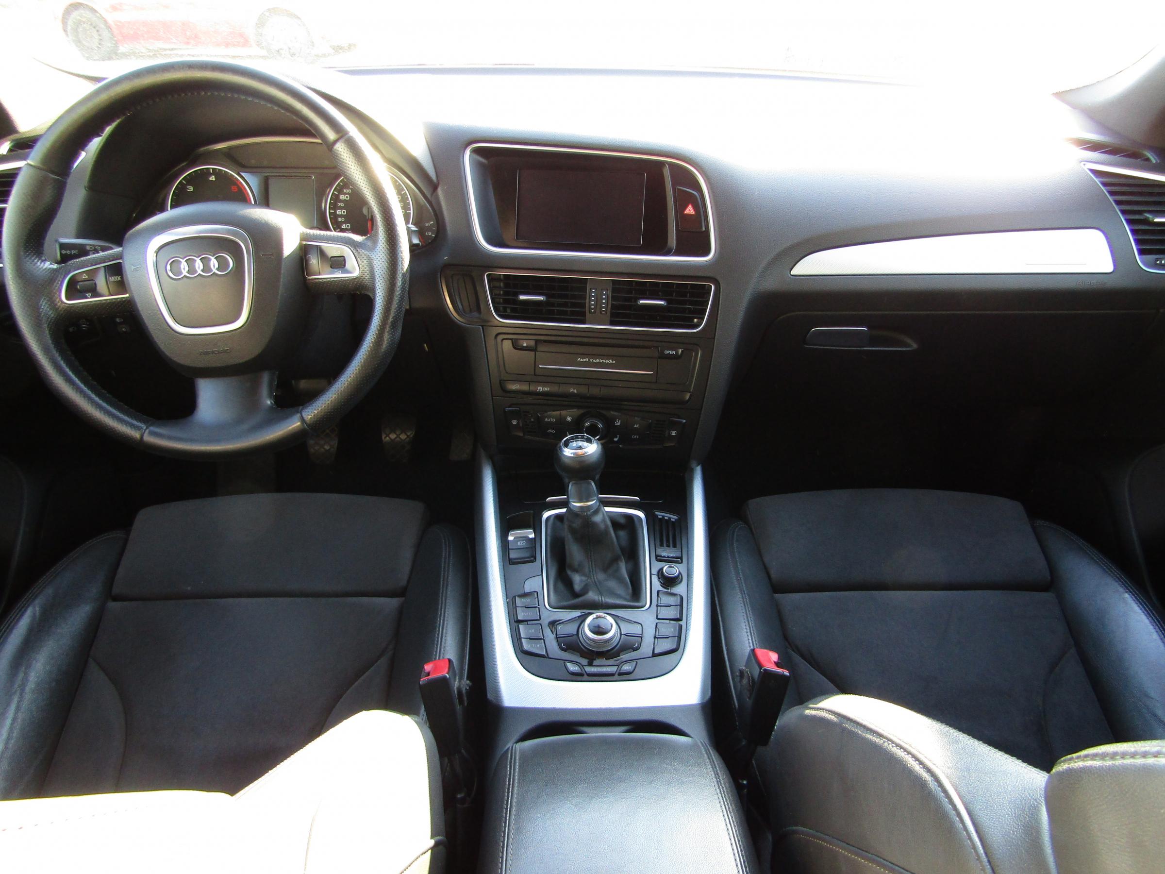 Audi Q5, 2011 - pohled č. 11