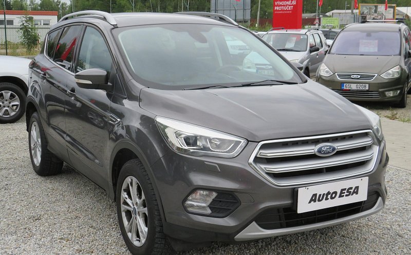 Ford Kuga 1.5 EB Titanium