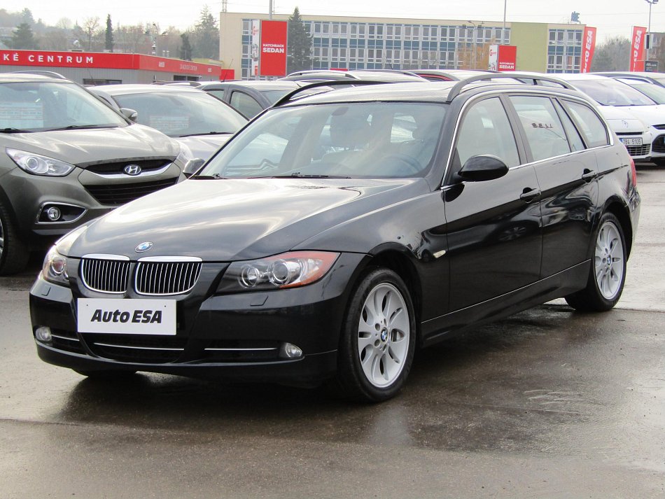 BMW Řada 3 3.0  335 ix