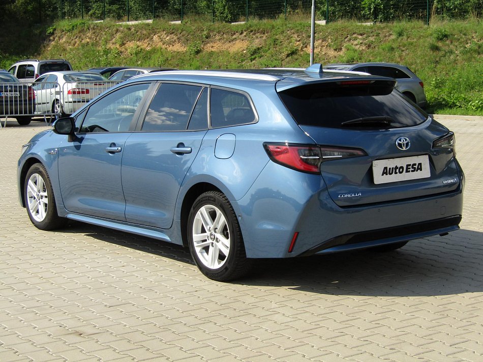 Toyota Corolla 1.8HSD Active