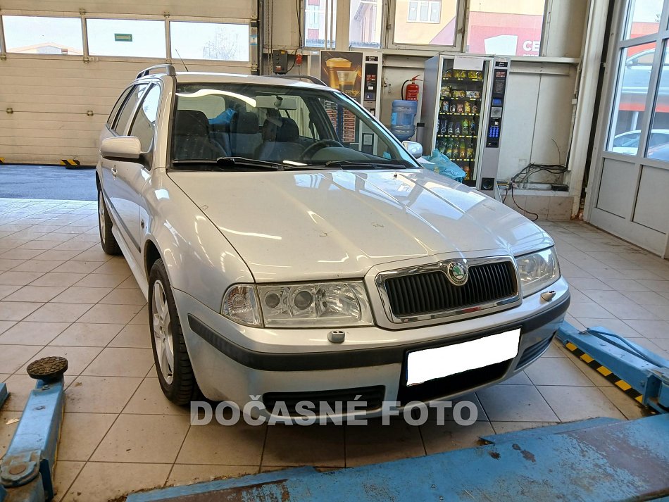 Škoda Octavia 2.0i 