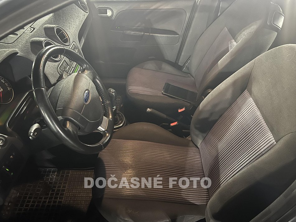 Ford Fusion 1.4 i 