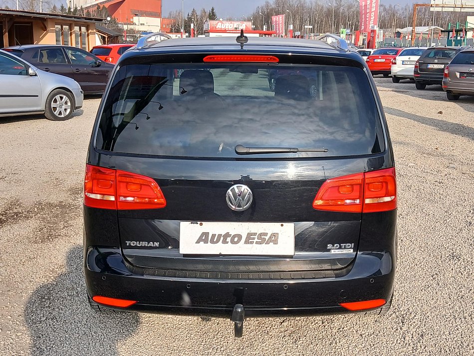 Volkswagen Touran 2.0 TDi 