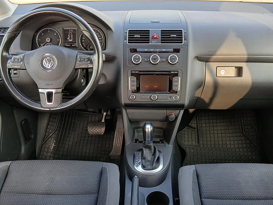 Volkswagen Touran 2.0 TDi 