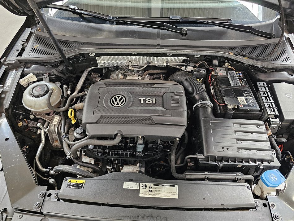 Volkswagen Passat 2.0TSI 