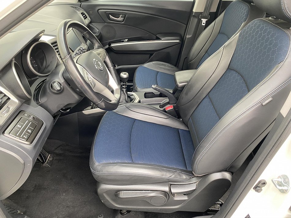 SsangYong Tivoli 1.6 i 