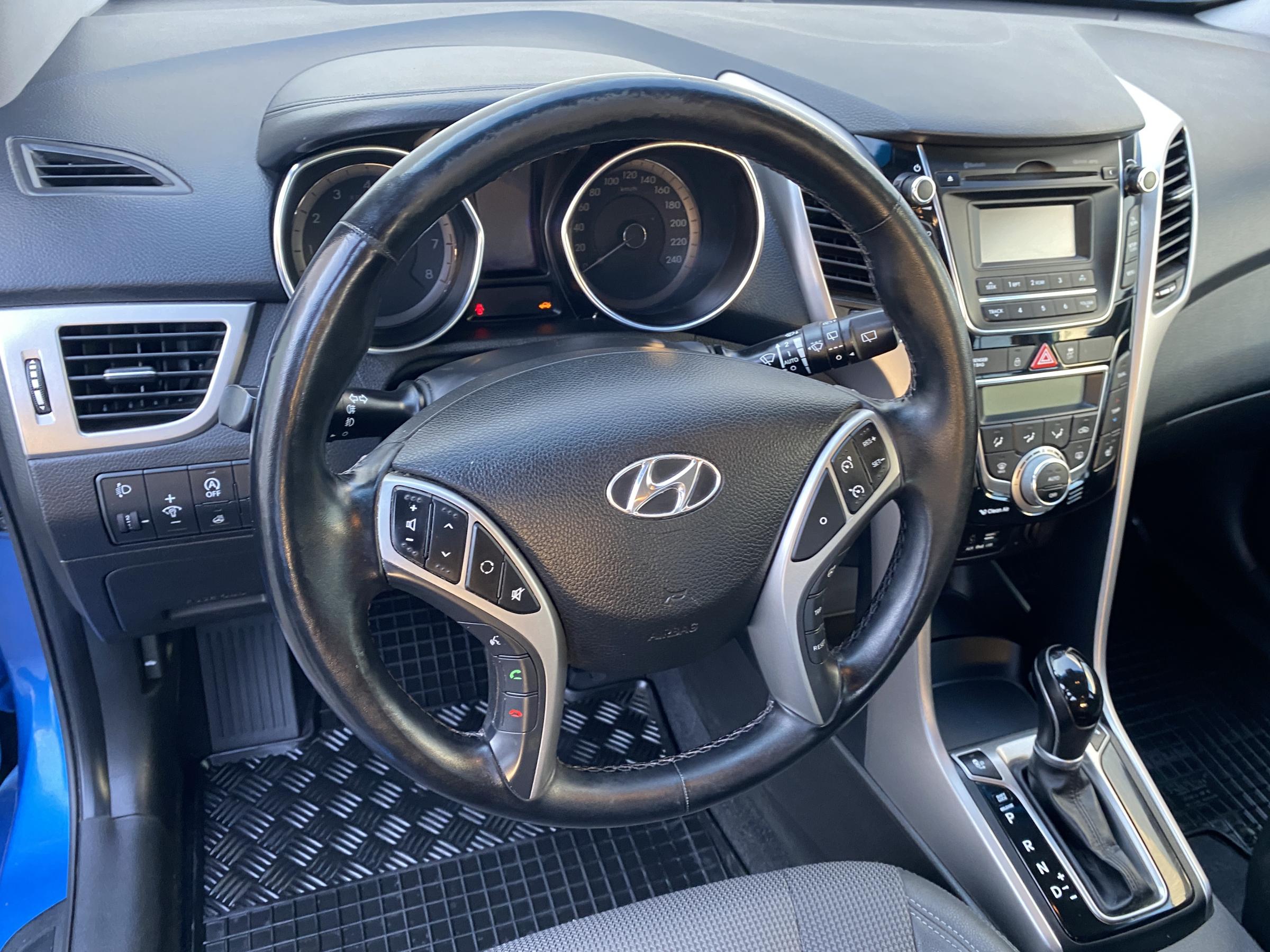 Hyundai i30, 2016 - pohled č. 15