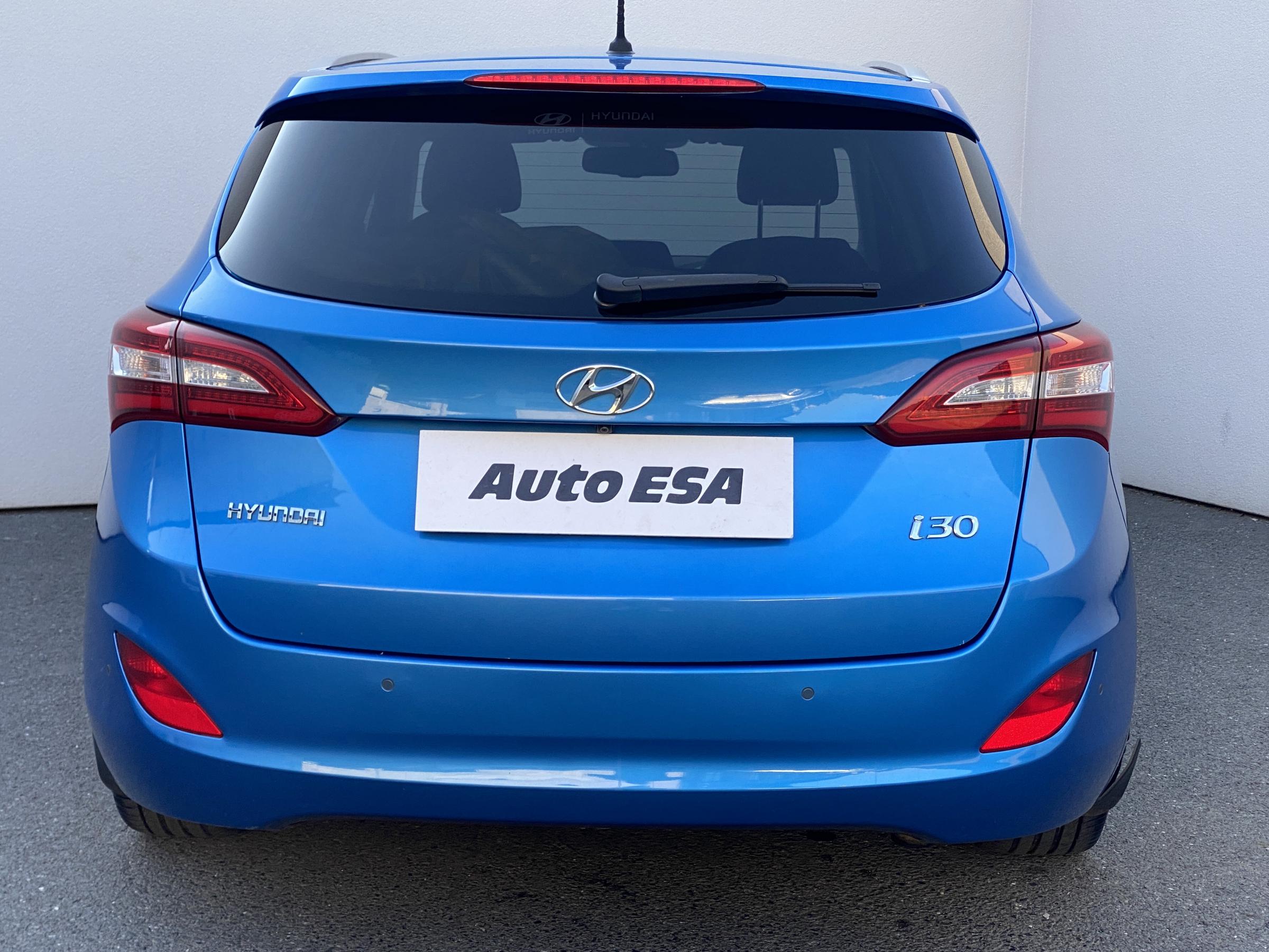 Hyundai i30, 2016 - pohled č. 5