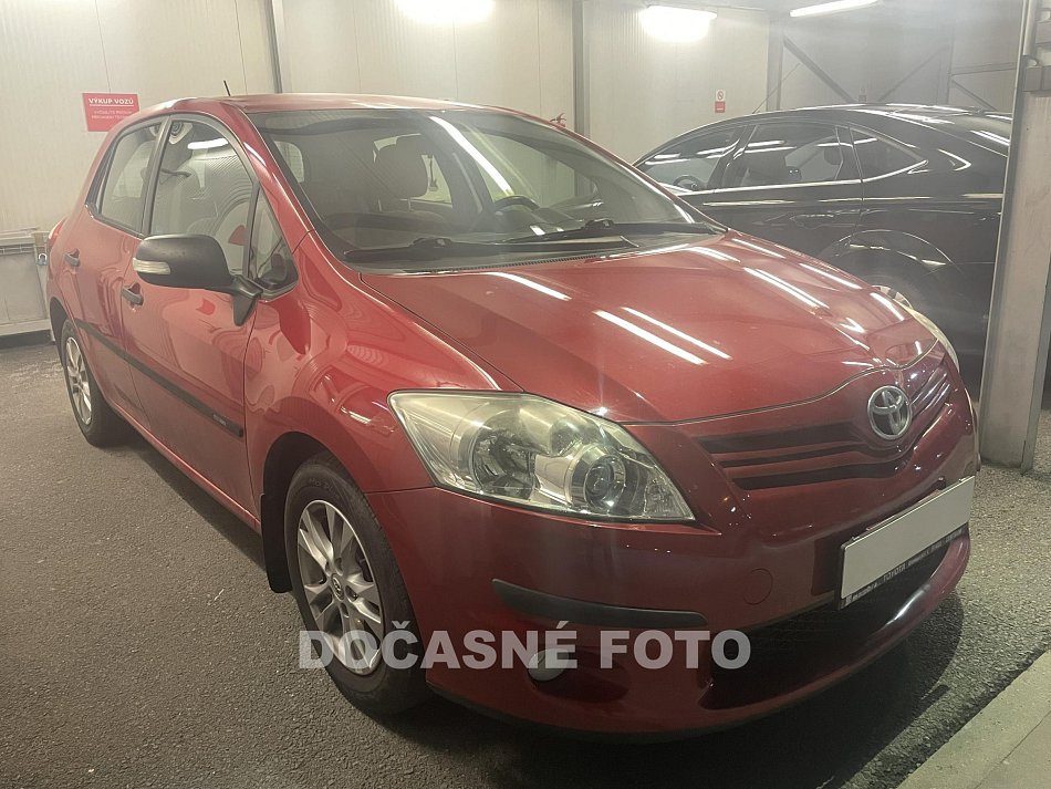 Toyota Auris 1.3VVTi 