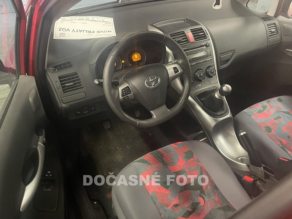 Toyota Auris 1.3VVTi 