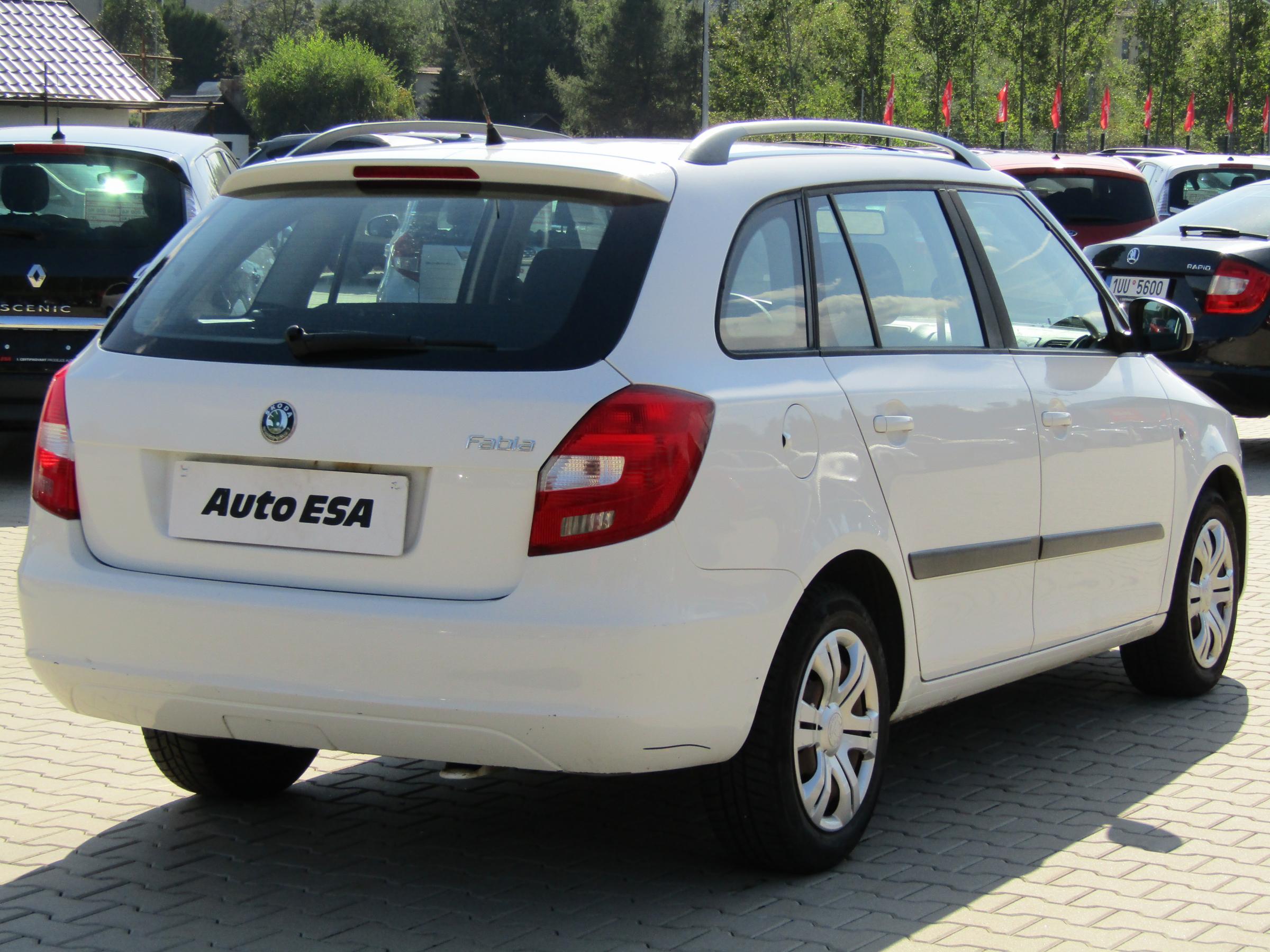 Škoda Fabia II, 2010 - pohled č. 4