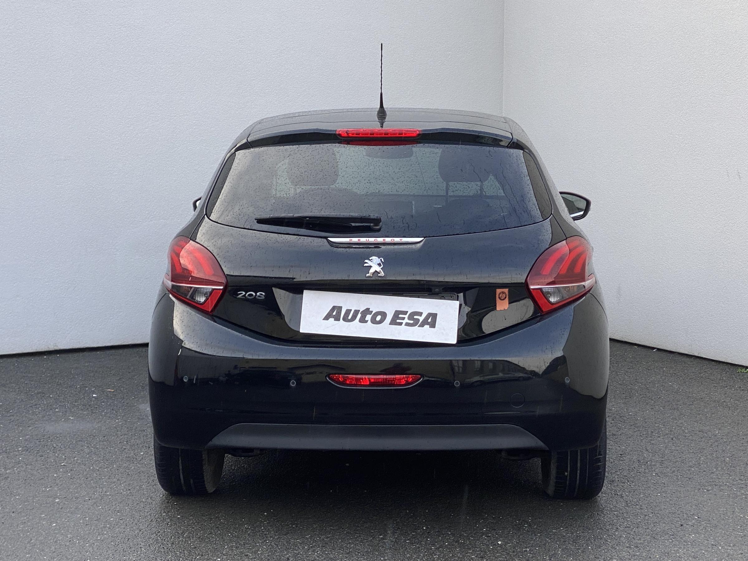 Peugeot 208, 2015 - pohled č. 5