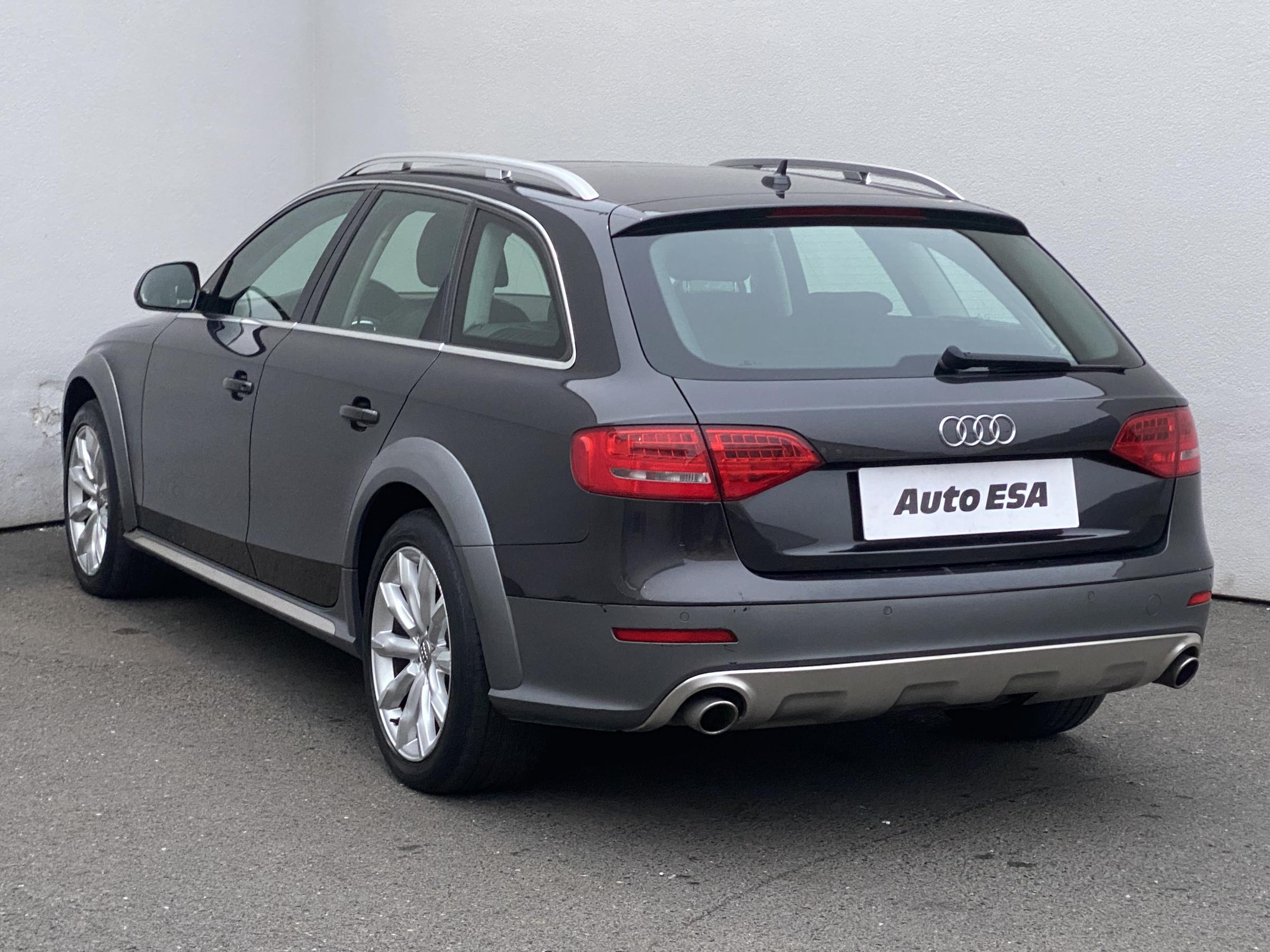 Audi A4 Allroad, 2010 - pohled č. 6