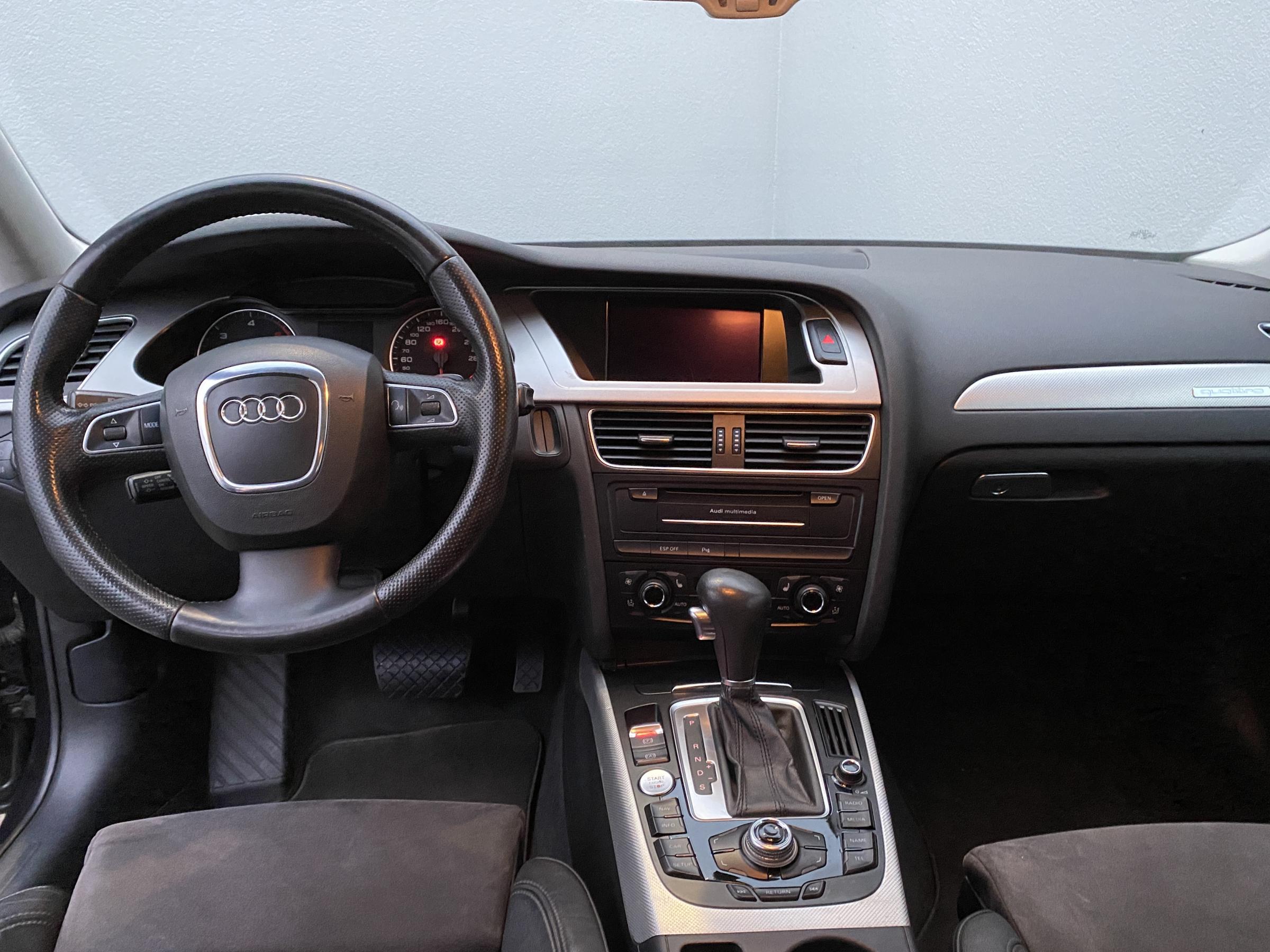 Audi A4 Allroad, 2010 - pohled č. 9