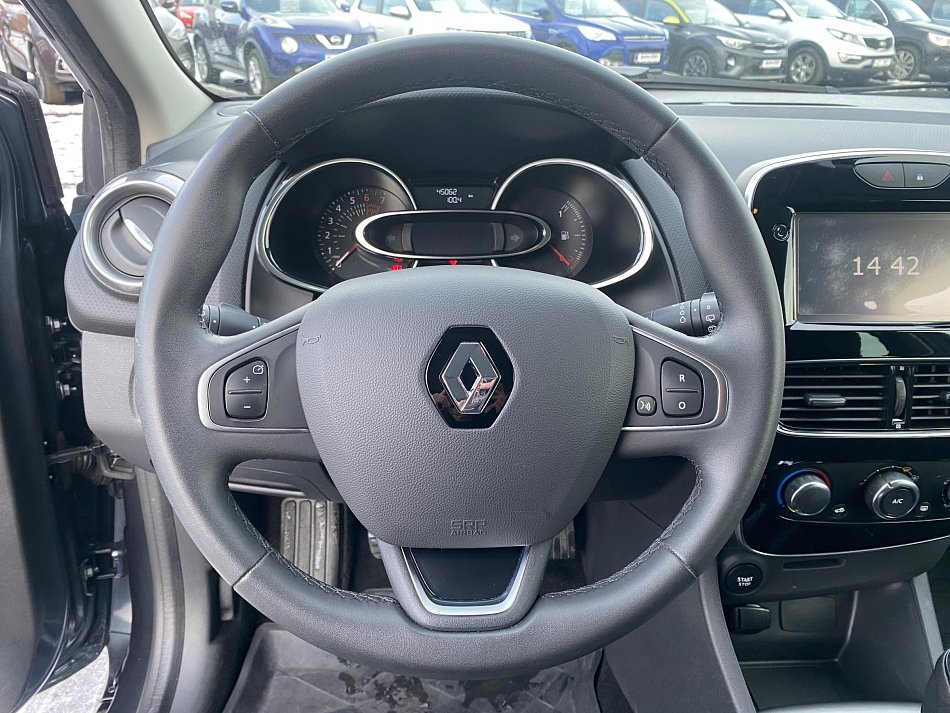 Renault Clio 1.2i 